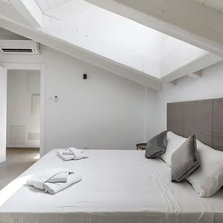 Le Dodici Porte - De Maria 5 By District Apartment *