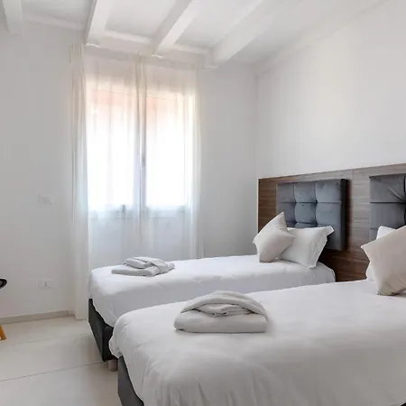 Le Dodici Porte - De Maria 5 By District Apartment *